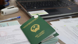 đổi passport hết hạn