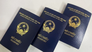 đổi passport hết hạn