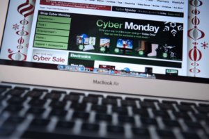 Mùa sale ở Mỹ - Cyber Monday