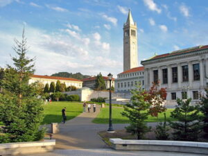 Ngành dược ở Mỹ - University of California