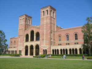 Ngành dược ở Mỹ - University of California – Los Angeles