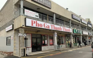 Nhà hàng Việt ở Mỹ - Phở Gà Thanh Thanh 